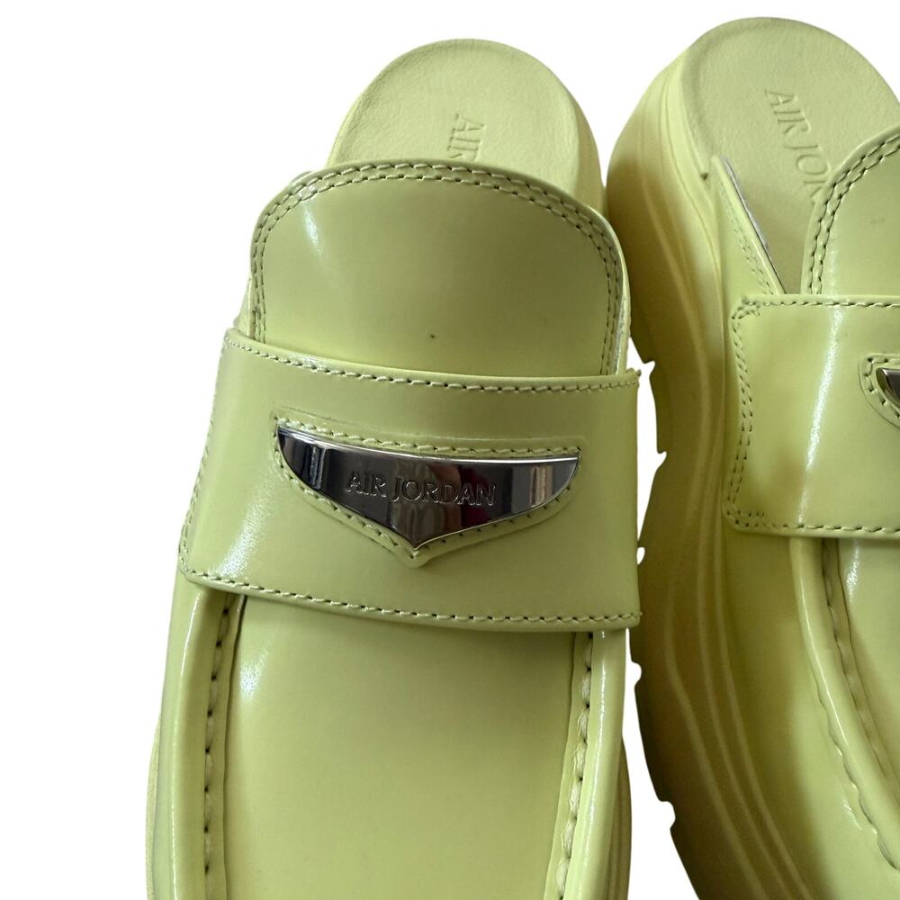 Air Jordan Mule “Luminous Green” Women's 8 - Picture 4 of 7